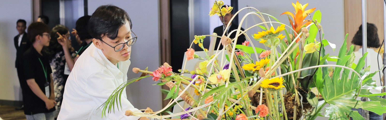 Đã tìm ra Nhà Vô Địch Việt Nam tham dự cuộc thi “Cắm hoa quốc tế Hasfarm tại Trung Quốc”
