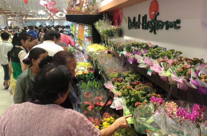 Dalat Hasfarm opened new flowers booth at AEON MALL